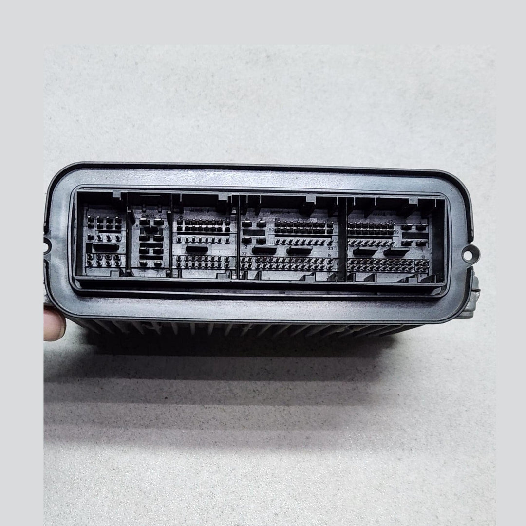 BMW 5 7 Series F07 F10 F01 F02 Engine Control Unit N57 D30A Diesel 8509757 OEM  