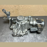 قم بتحميل الصورة إلى عارض الصور، 12-18 Mercedes W212 C300 M276 High Pressure Fuel Pump W/Housing A276 0700601 OEM