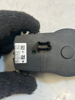 Bild in die Galerieansicht laden, BMW 5 Series F10 F11 Headlight Switch Control Unit 9192746 OEM