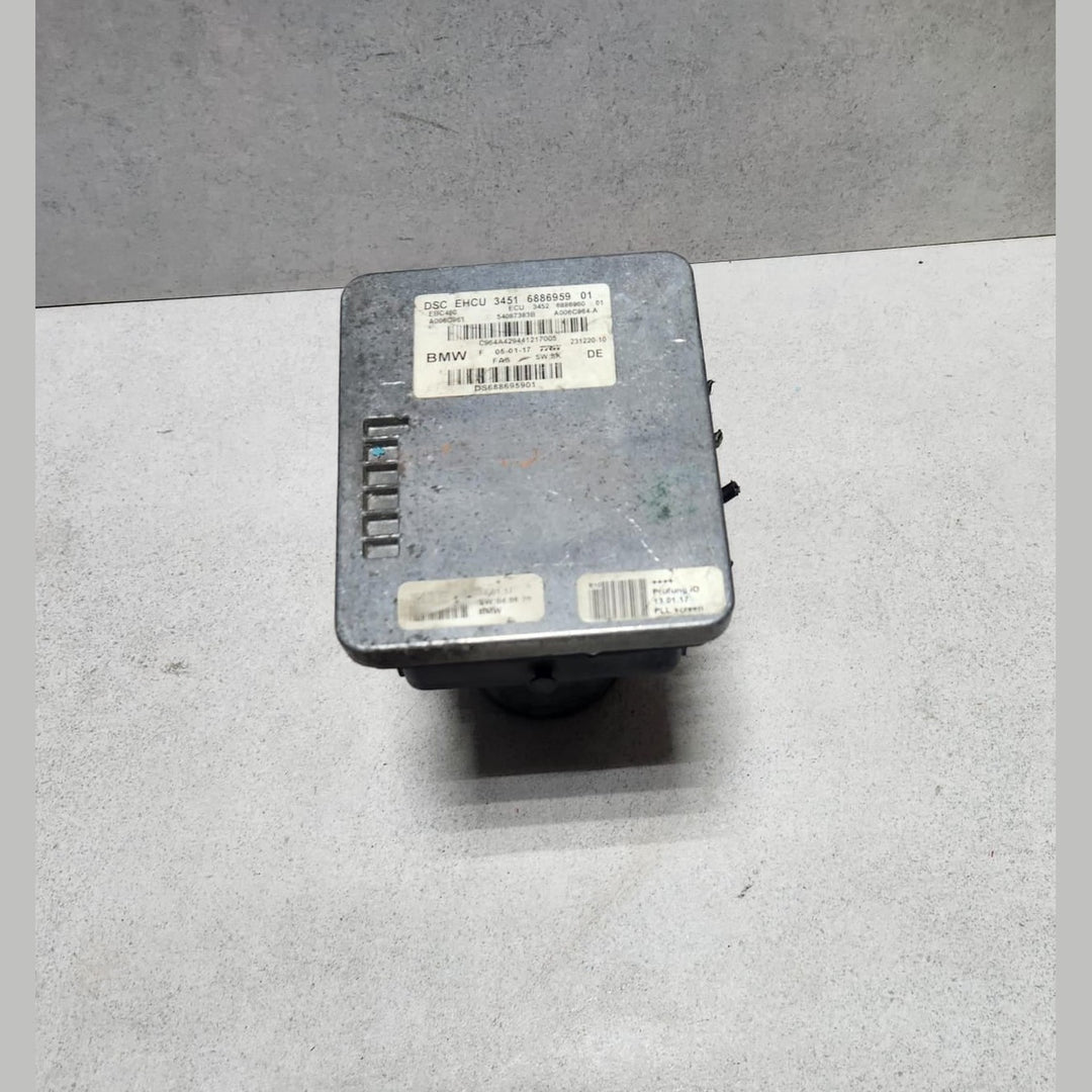 2007-2009 BMW 328i Abs Pump Module 6886959 3-Series and G30 G11 G12