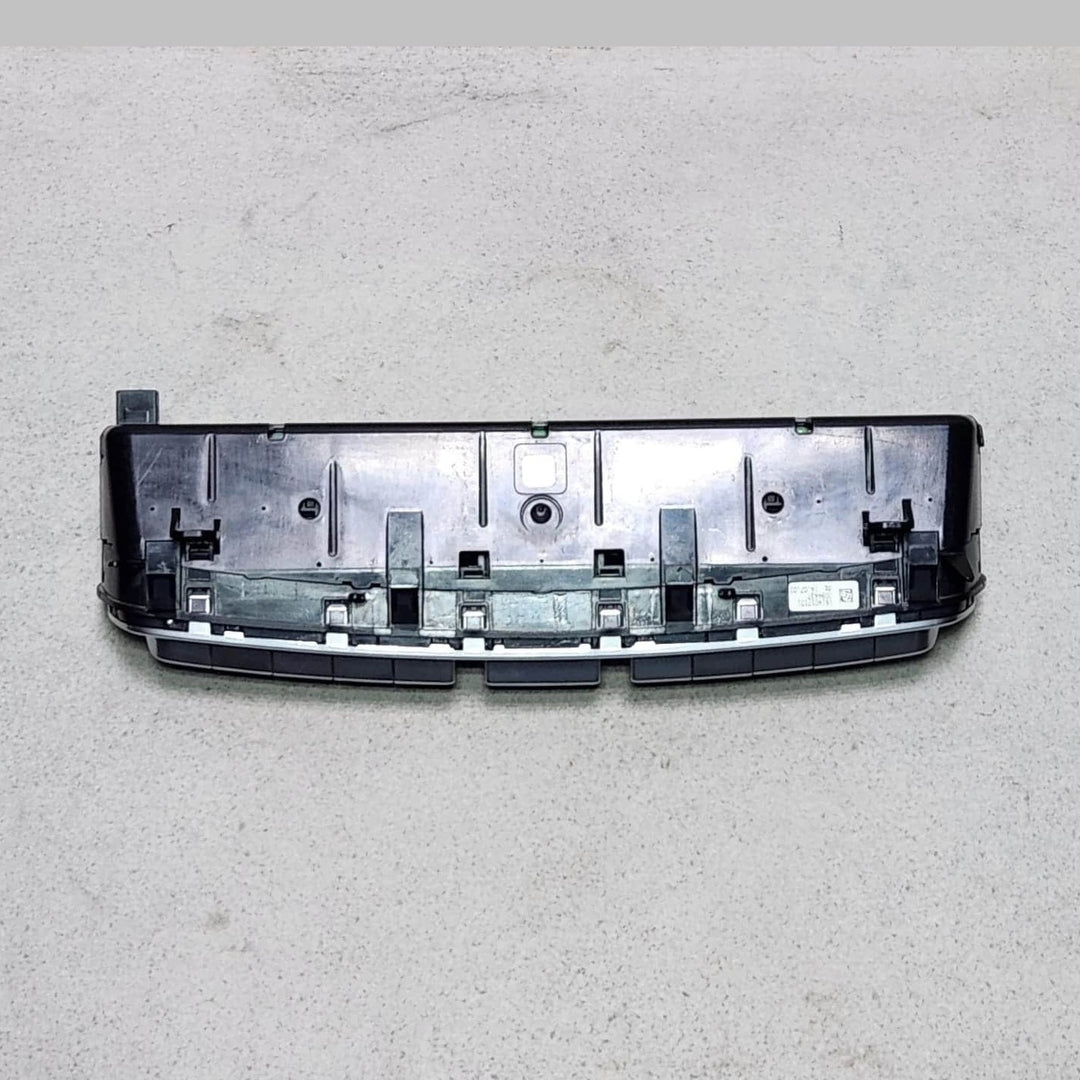 2015-2020 Mercedes-Benz C300 Climate Control Panel A2059058105 W205 C-Class