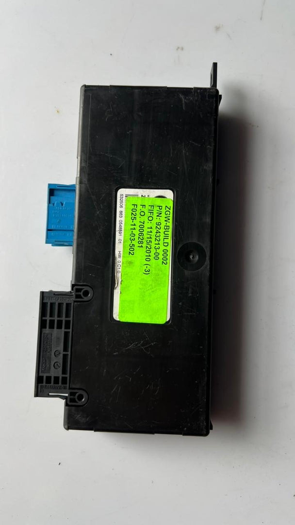 2010-2017 BMW X3 Central Gateway Module 9243213 X3 F25, X4 F26, and 5 Series F11