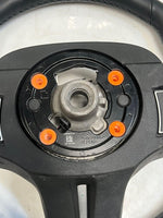 Bild in die Galerieansicht laden, 2008 BMW 335i Steering Wheel 9882237 OEM