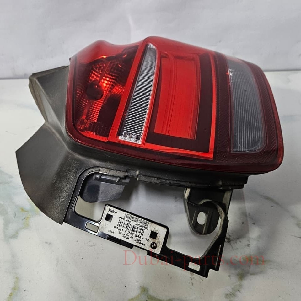 OEM BMW 1 Series F20 LCI Tail LAMP Right Tail-light Turn Indicator 7241544