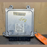 Bild in die Galerieansicht laden, 14-18 Mercedes W205 C-Class Engine Control Module Unit ECM ECU A651 9000603 OEM