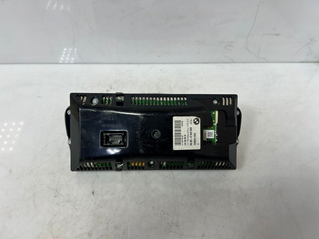 2004-2010 BMW 525i 5' 6' E60 E61 E63 Navigation Display Monitor Screen 6945660