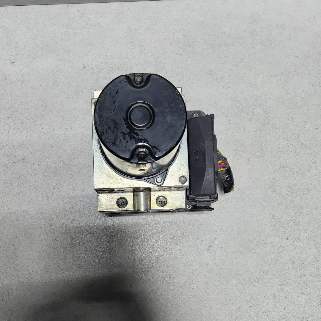 2006-2014 BMW X5 Abs Pump Module 6788219 X5 E70 