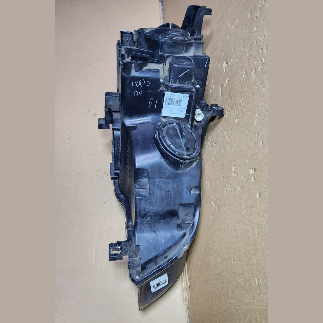 2007-2013 BMW X5 E70 Headlight LHS NONE XENON 7108150 