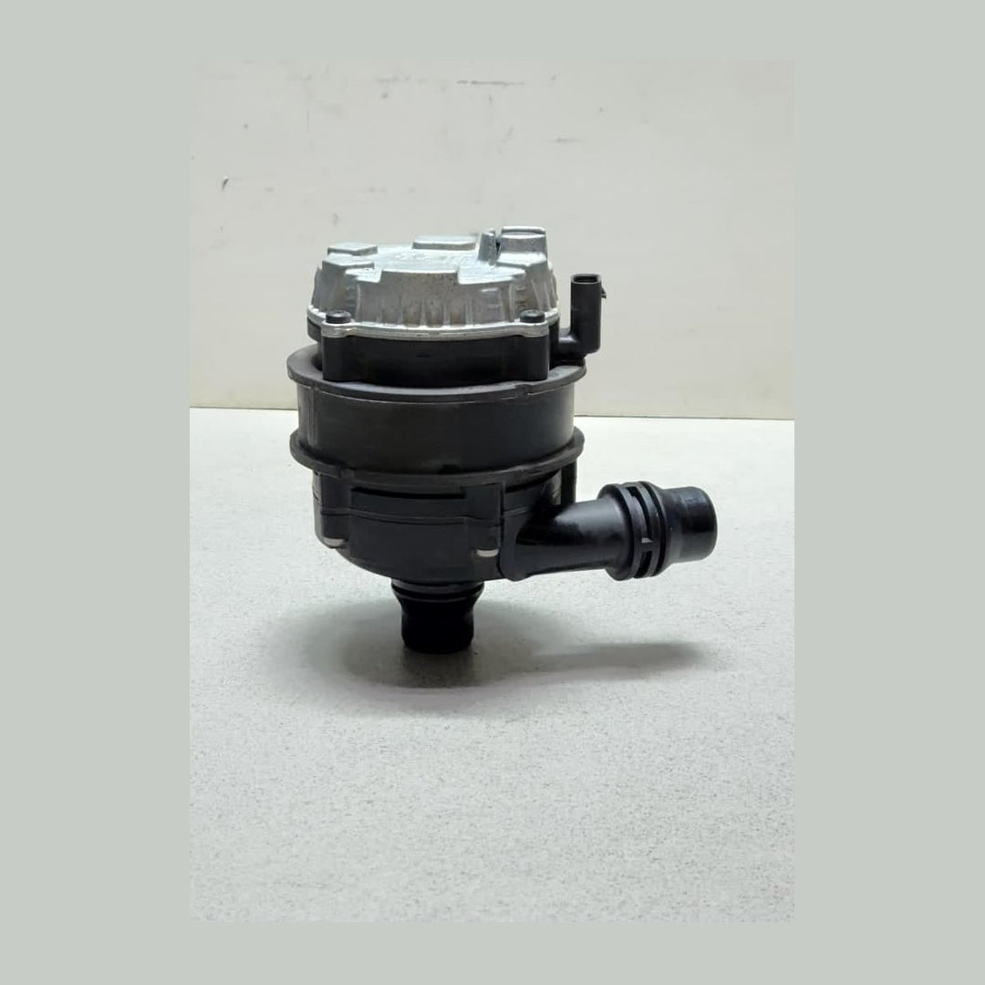 BMW Auxiliary Water Pump Electric 8637953 1, 2, 3, 4, 5 Series and M4 OEM