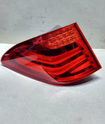 Load image into Gallery viewer, BMW 535i Gran Turismo Rear Light In The Side Panel Left Led 7199643 OEM