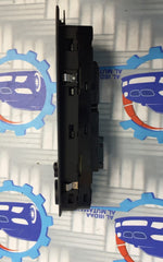Bild in die Galerieansicht laden, BMW E93 Z4 DRIVER SIDE WINDOW LIFTER SWITCH PANEL 9180317