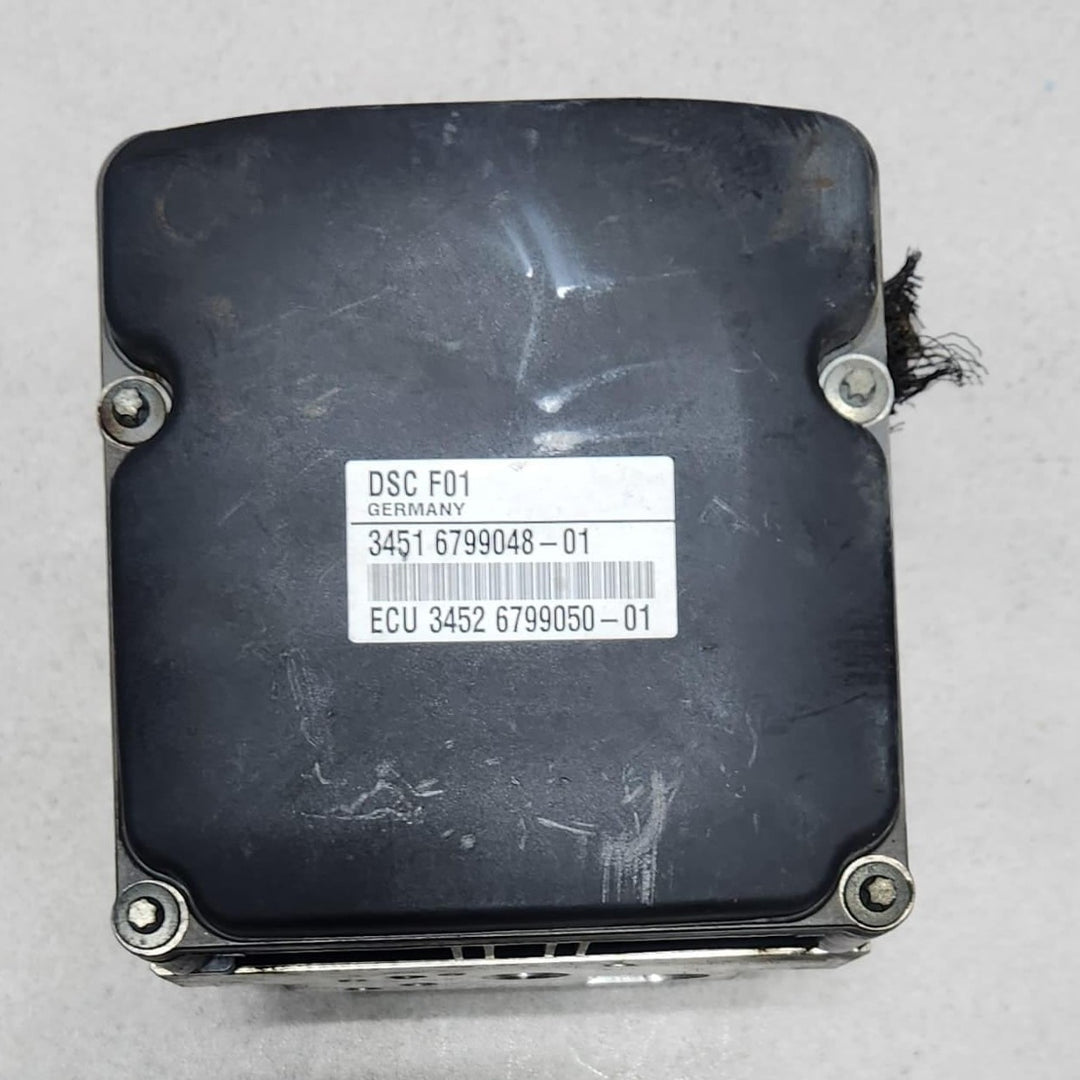 BMW Abs Hydraulic Unit 6799048 7 Series F01 F02