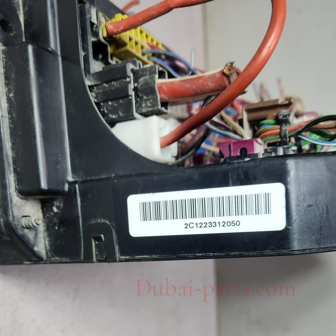 2008-15 Mercedes-Benz W212 Front Sam Fuse Box Control Unit A2129003414 X204 GLK