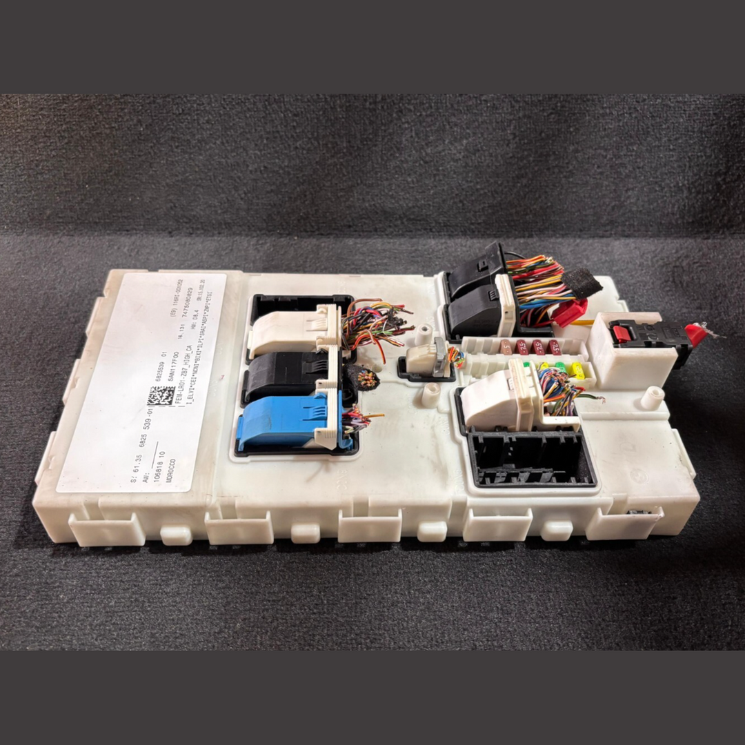 BMW F30 F31 LCI 330E B48 ENGINE CONTROL UNIT ECU FEM NO KEY 8678939
