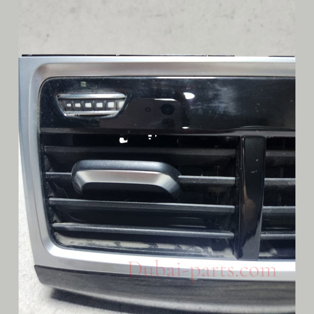 2017 BMW 740i Rear Air Vent Grille 9301745 7 Series G11 G12