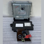 Load image into Gallery viewer, OEM BMW X5 E70 Engine Control Unit ECU SET 8510838 Diesel BOSCH