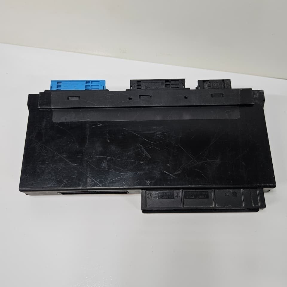 2014 BMW F13 F18 640i Junction Box Module 9312769 OEM