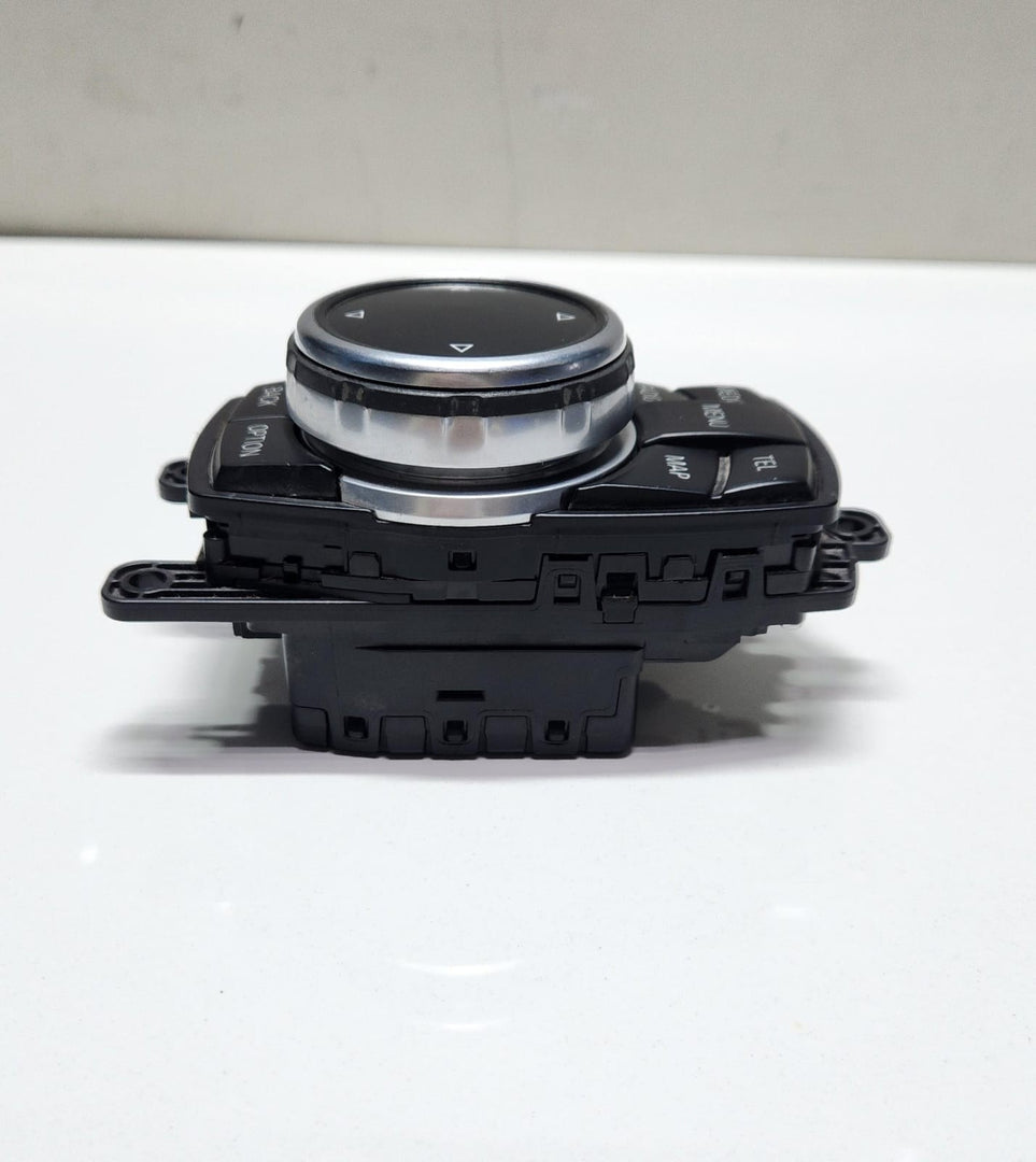2014-2018 BMW X5 iDrive Touch Controller 9320289 F01 F10 F15 F20 F30 F45 OEM