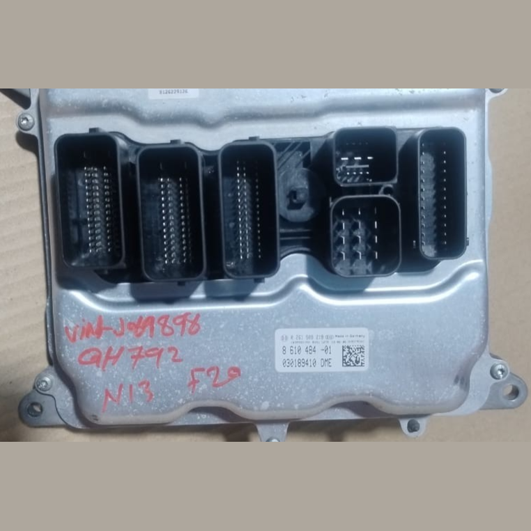 BMW F02 N54 3.0 ENGINE CONTROL UNIT  SET  + KEY - 7598364
