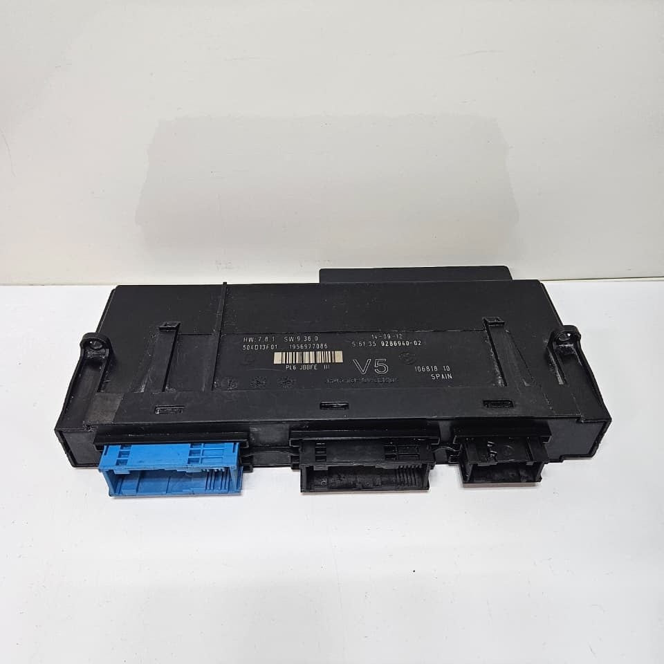 2011-2013 BMW 528i Body Control Module 9286940