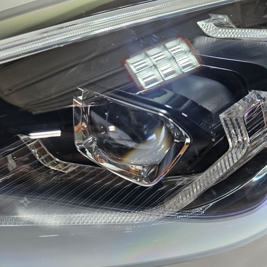 2019-2023 BMW Z4 G29 left side LED headlight OEM 5A2DB95 ECE USED