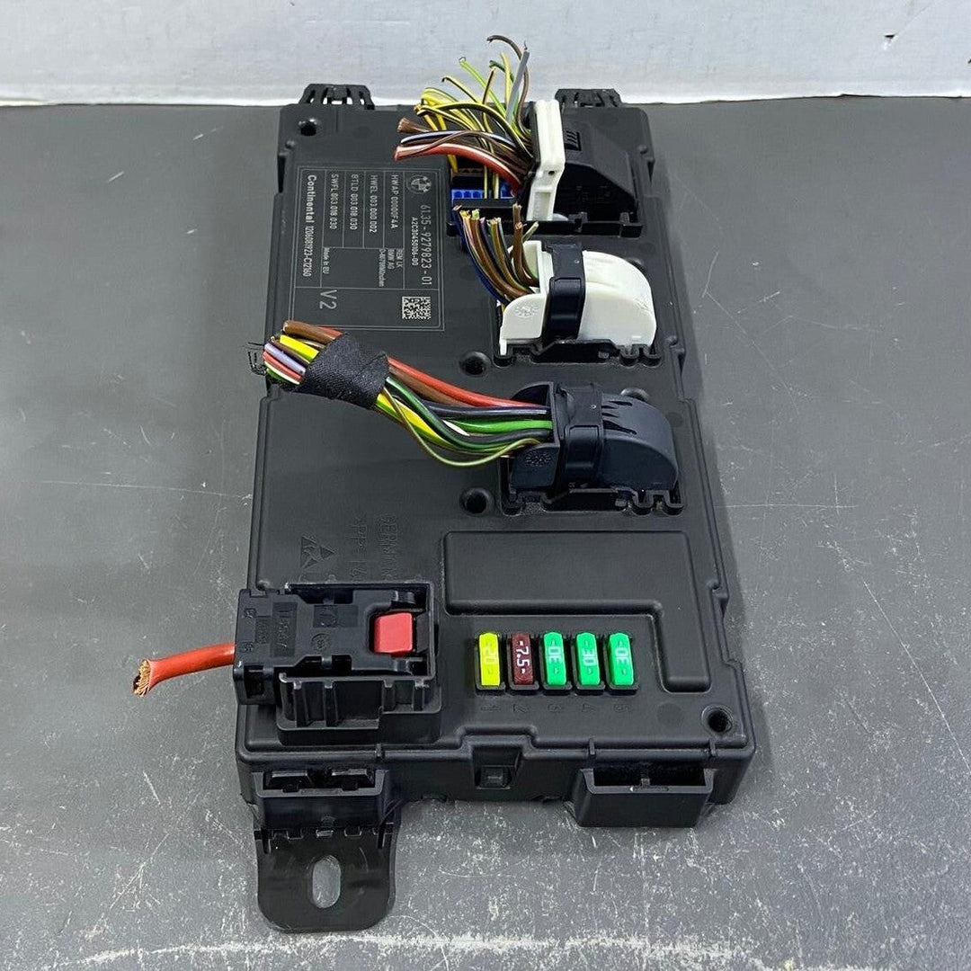 OEM BMW F20 F21 F30 F31 REM Rear Electronic Module Fuse Box Control Unit 9279823