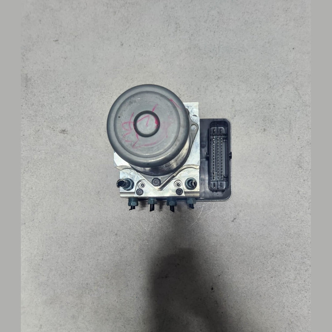 2018-2022 BMW 530e Abs Pump 6895450 5 Series G30 G31 and BMW X3 G01 