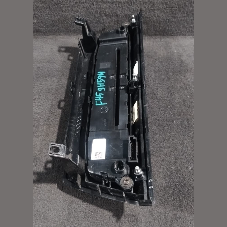 BMW F45 F46 AUDIO OPERATING UNIT / TRIM PANEL P/N - 9312393