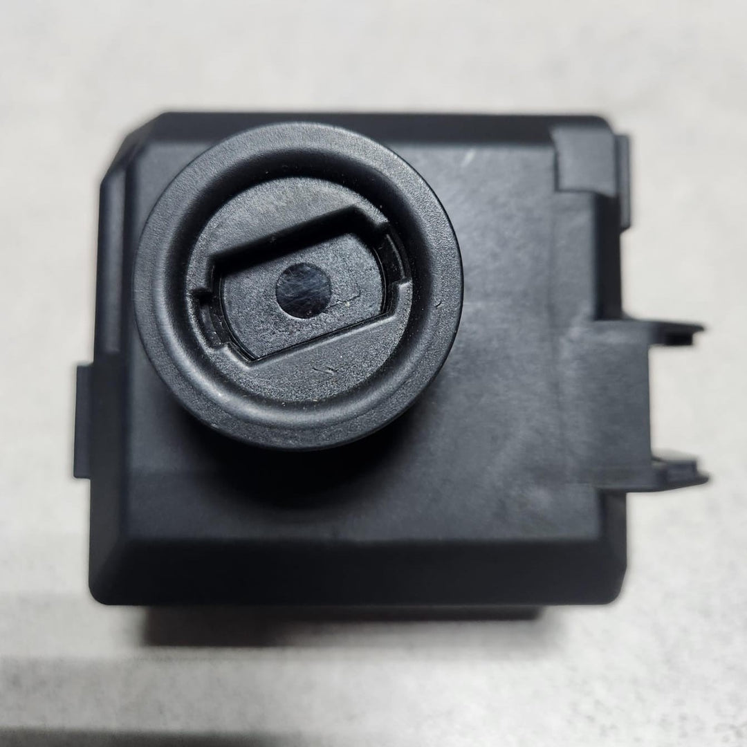 2013 Mercedes-Benz B250 Ignition Switch Module A2469059900B