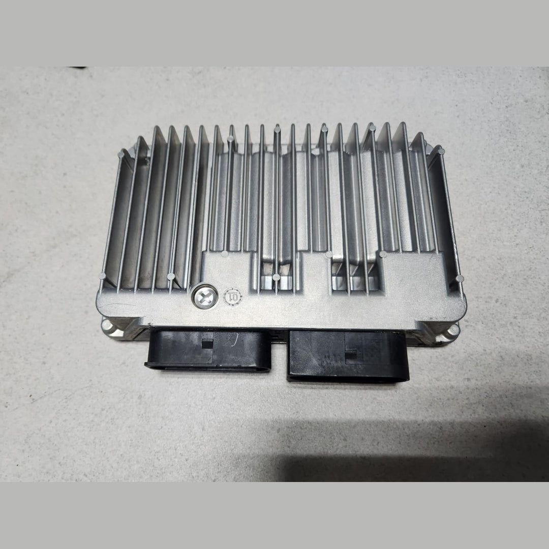 2002-2003 BMW 745i E65 Engine Control Module 7523523 ECU SET 