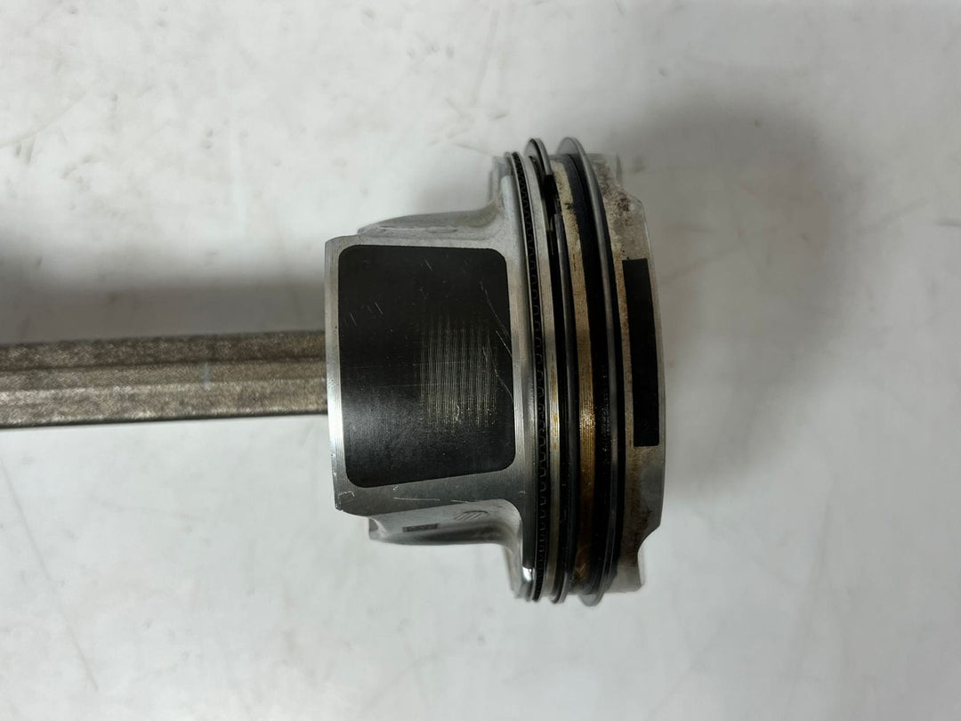 2015 BMW X3 F25 Piston With ENGINE Connecting Rod 8617083 OEM