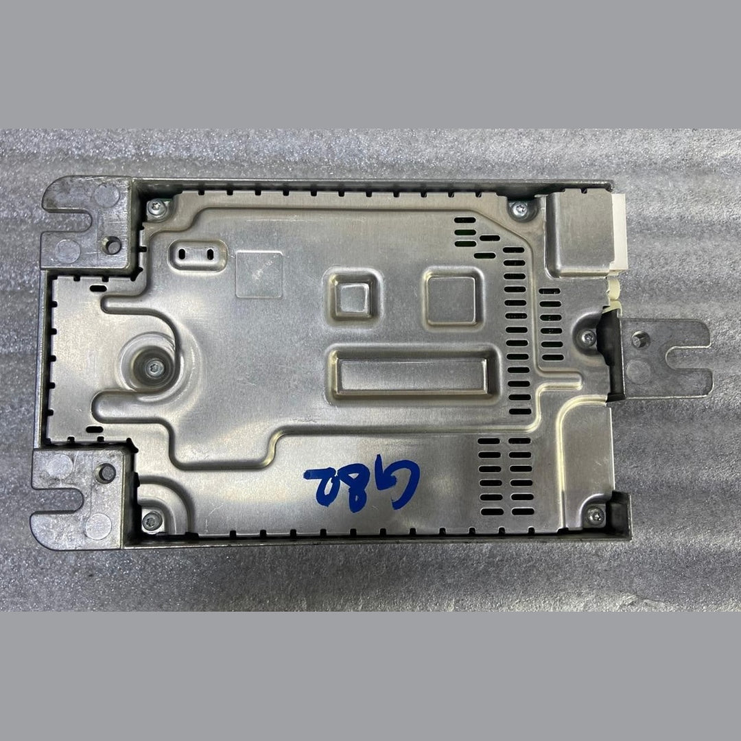 OEM BMW G20 G21 G05 G06 Receiver Audio Module Amplifier Harman Becker 5A78618