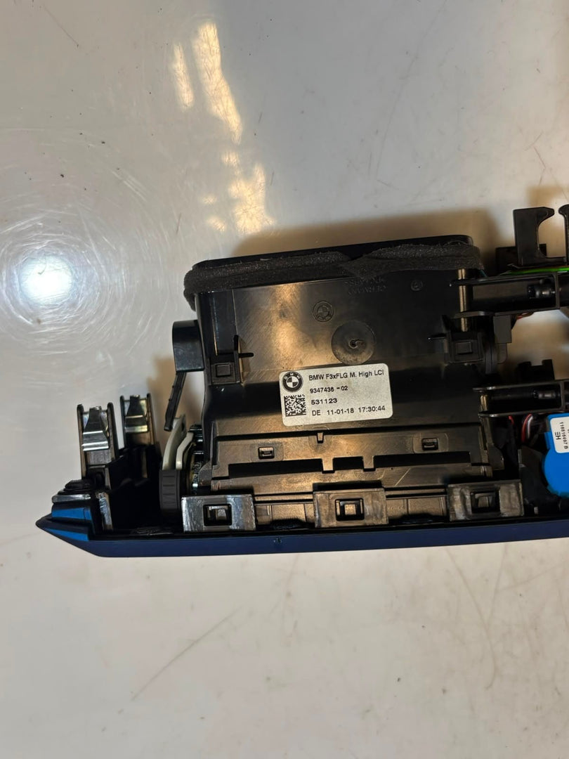 2015-2018 BMW 320i F30 3 Series Center Dashboard Air Vent 9347436 OEM