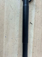 Load image into Gallery viewer, 2018-2023 BMW 530e xDrive Tailgate Gas Strut 9482791 5 Series G31 Right SIDE