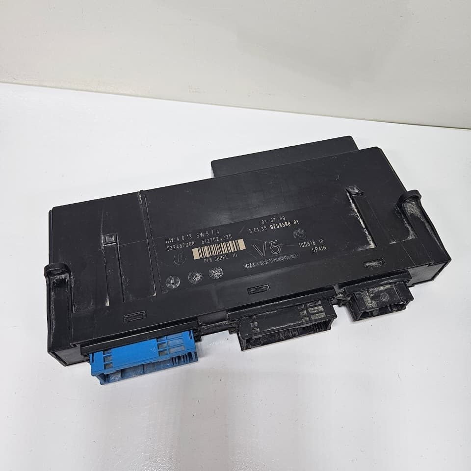 2009-2015 BMW 750Li Body Control Module 9203598 OEM