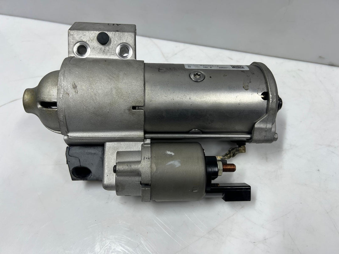 2019-2022 BMW X3 Starter Motor 8671504