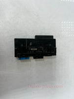 Bild in die Galerieansicht laden, 2011-2016 BMW 528i 535i 550i Fuse Junction Power Distribution BOX 9244389 OEM