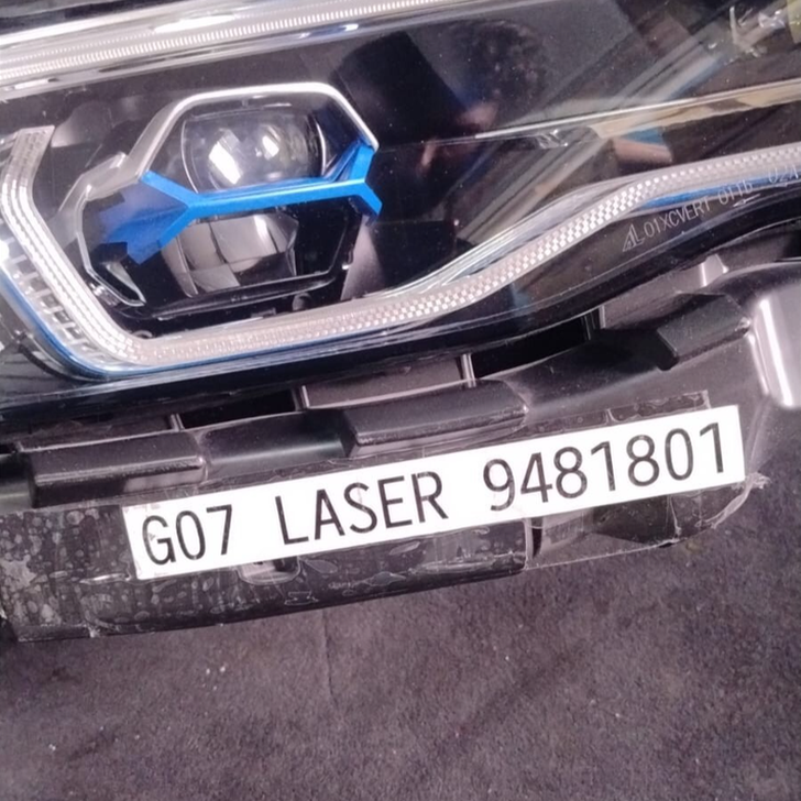 7494213   BMW X7 G07 2020 headlight headlamp