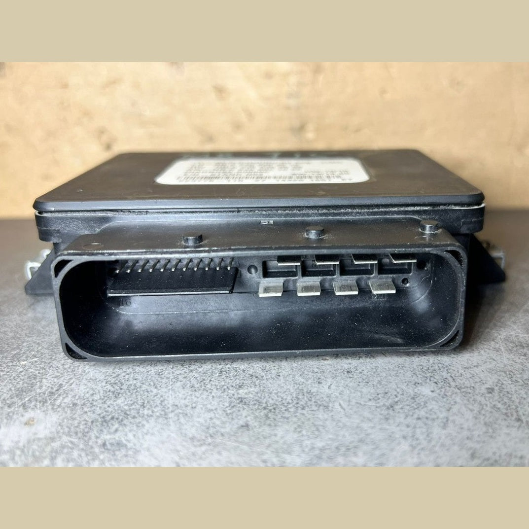 14-19 Mercedes-Benz CLA250 Parking Brake Control Module Unit A246 9004512 Oem