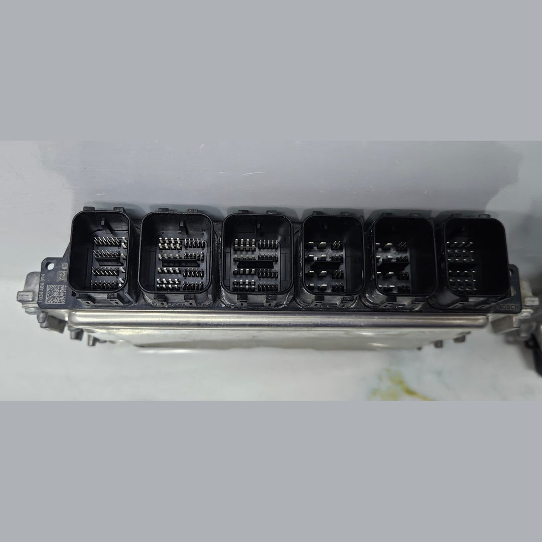 2018-2023 BMW M5 F93 M8 S63M Engine Control Unit 5A25C39 SET OEM