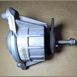 Bild in die Galerieansicht laden, 2008-2012 Mercedes-Benz W204 C-Class Front Left Side Engine Mount A204 2404317