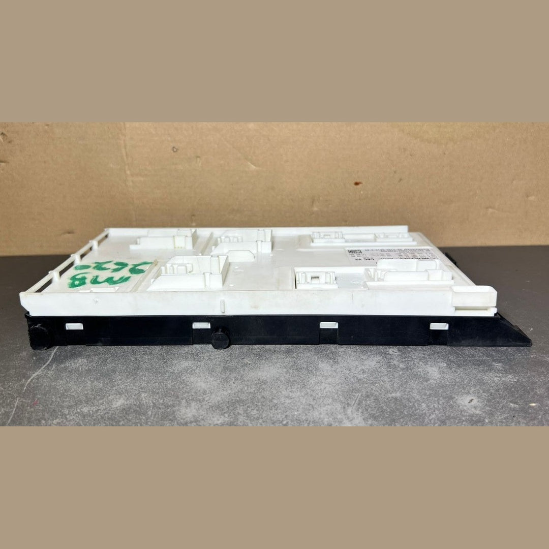 Mercedes-Benz W246 CLA B-Class Front SAM Control Module Unit A246 9009413 OEM