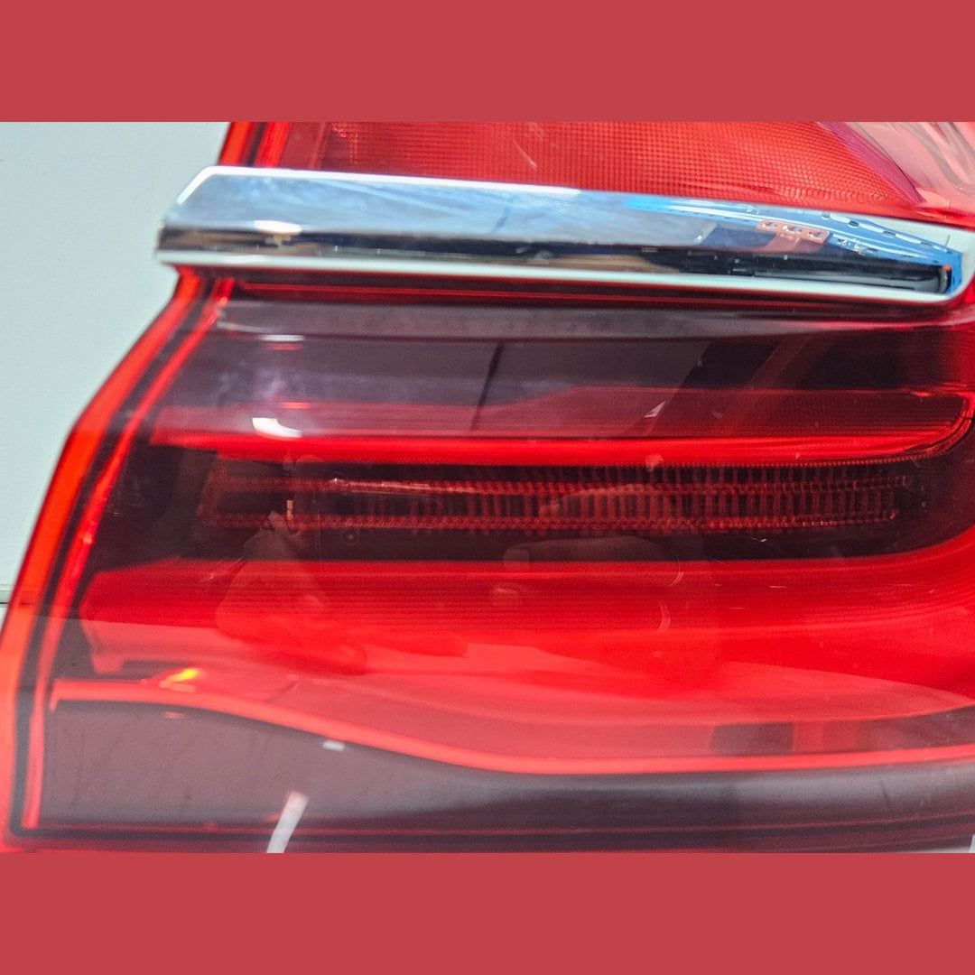 2017 BMW 740i G11 G12 Rear Tail Light Right Side ECE 7342964 OEM