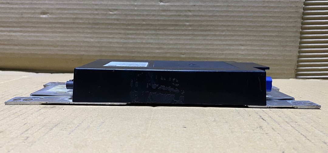 2012-2015 BMW M3 X1 F48 F49 and X3 F25 Telematic Control Module 9389660