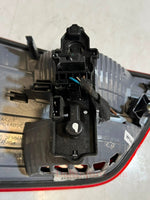 Bild in die Galerieansicht laden, 2011-2017 BMW X3 F25REAR Inner Tail Light Right SIDE 7217310 OEM