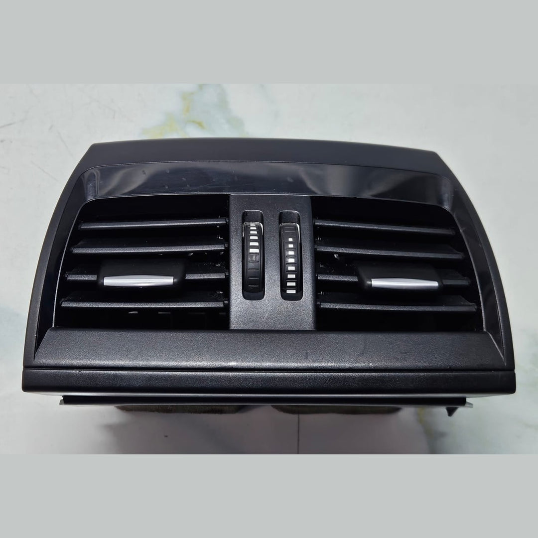 2014-2018 BMW X5 F15 Rear Center Console Air Vent 9252012 OEM