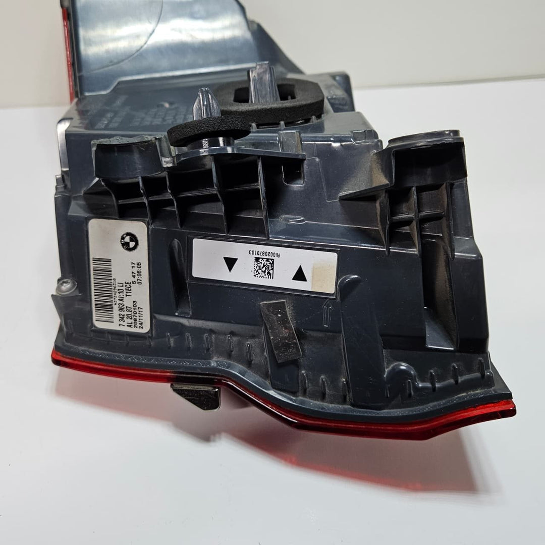 BMW 2016-2018 7-Series G11 G12 Taillight Left Side 7342963 USED