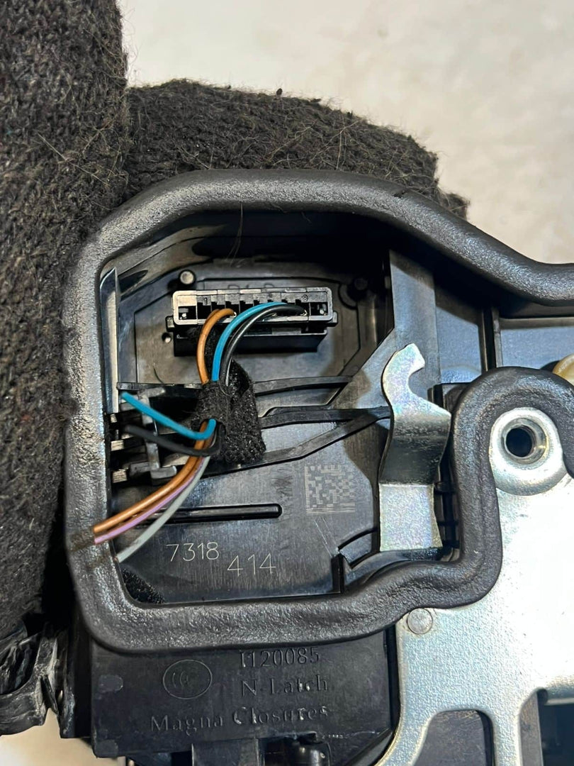 2011-2017 BMW X6 E71 Rear Right SIDE Door Lock Actuator 7318414 OEM