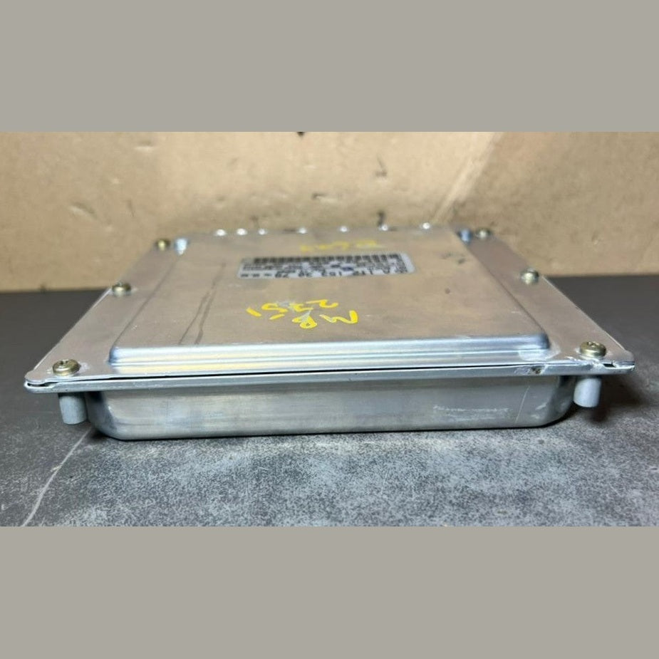 02-09 Mercedes W211 E-Class Engine Control Module Unit ECM ECU A112 1533079 OEM