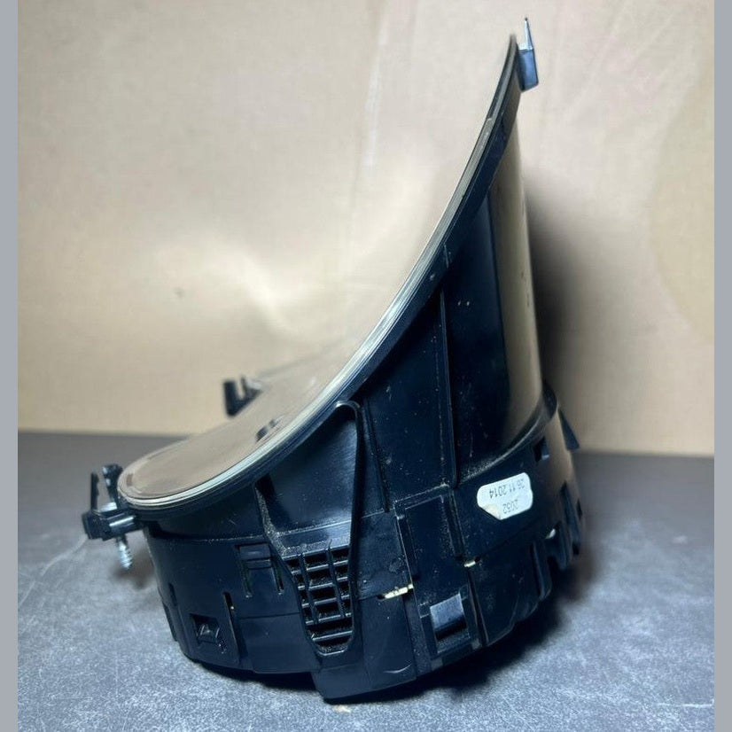 2012-2014 Mercedes-Benz W246 B-Class Instrument Cluster Speedometer A246 9006913